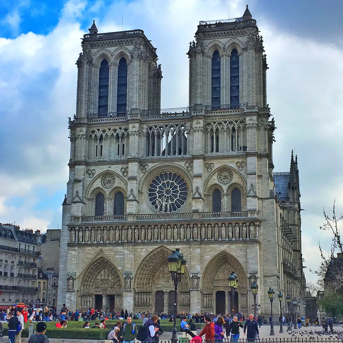 Oviedo Religious Architecture Guide: Explore Historic Churches