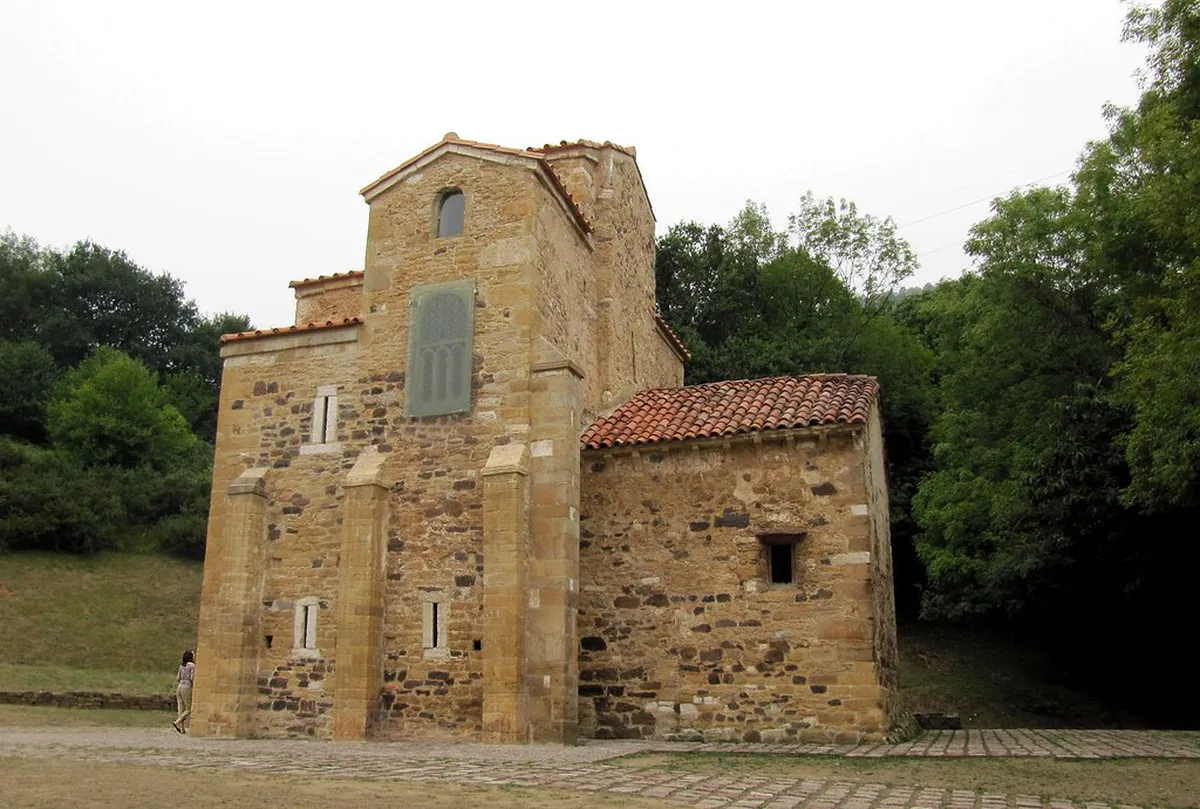 Exploring Roman Ruins in Oviedo: An Ancient Guide