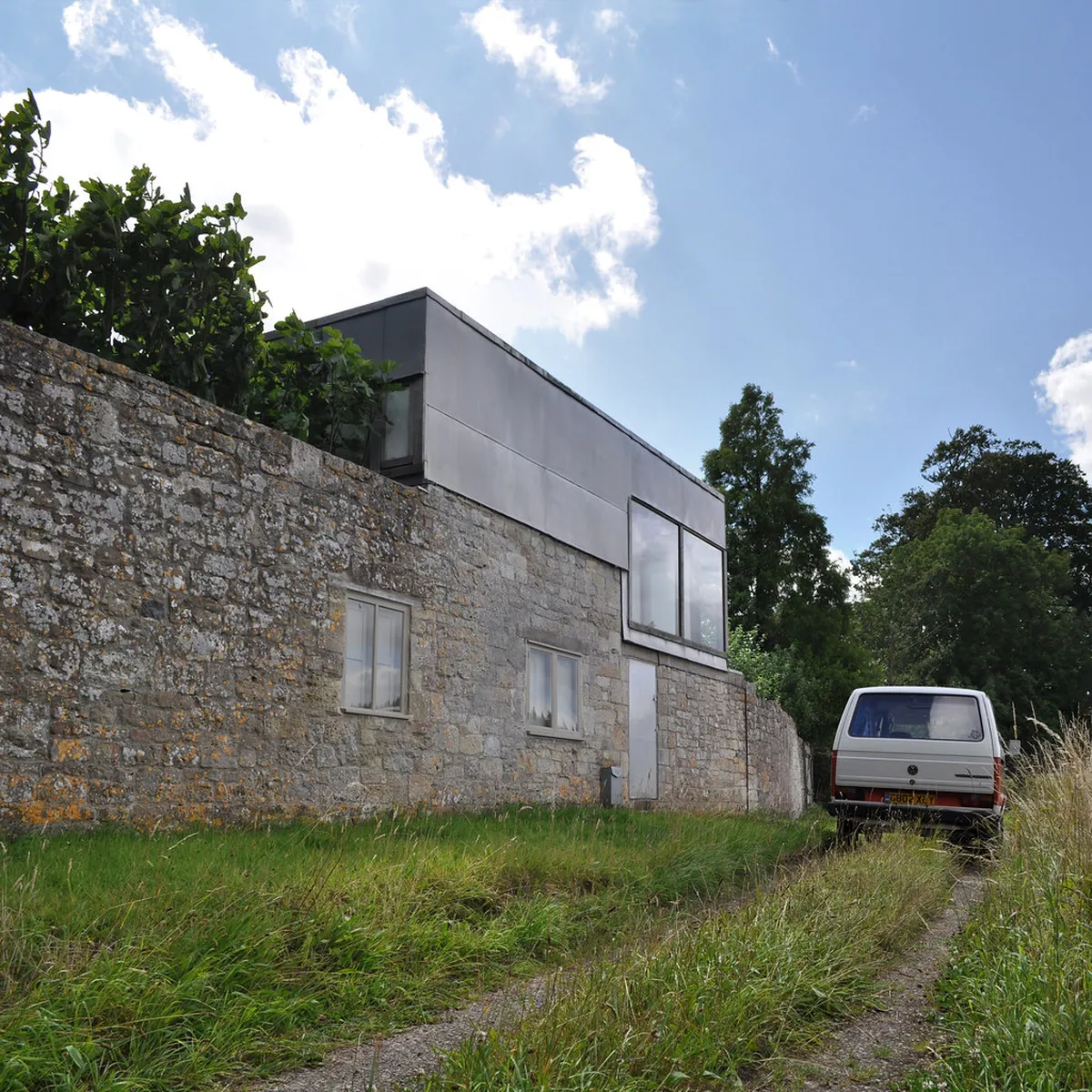 Oviedo Modernist Architecture Walking Tour 2025