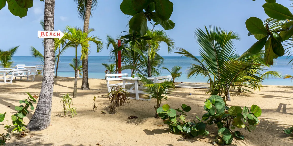 Guide to Palma's Decorative Ironwork Balconies