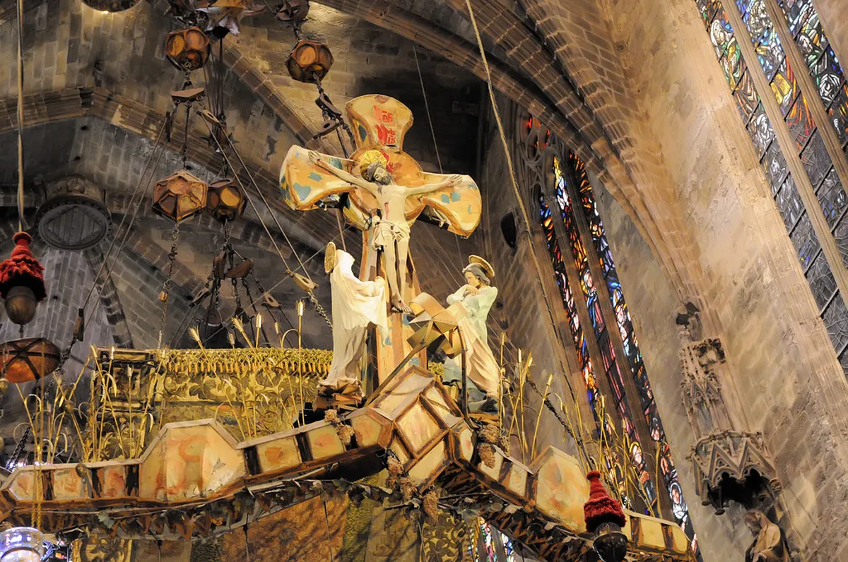 Gaudí's La Seu Cathedral Renovations Explained in Palma