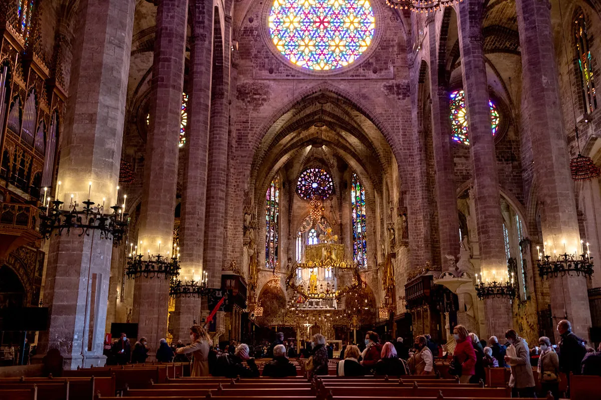 Palma Gothic Architecture Guide: Explore Historic Mallorca