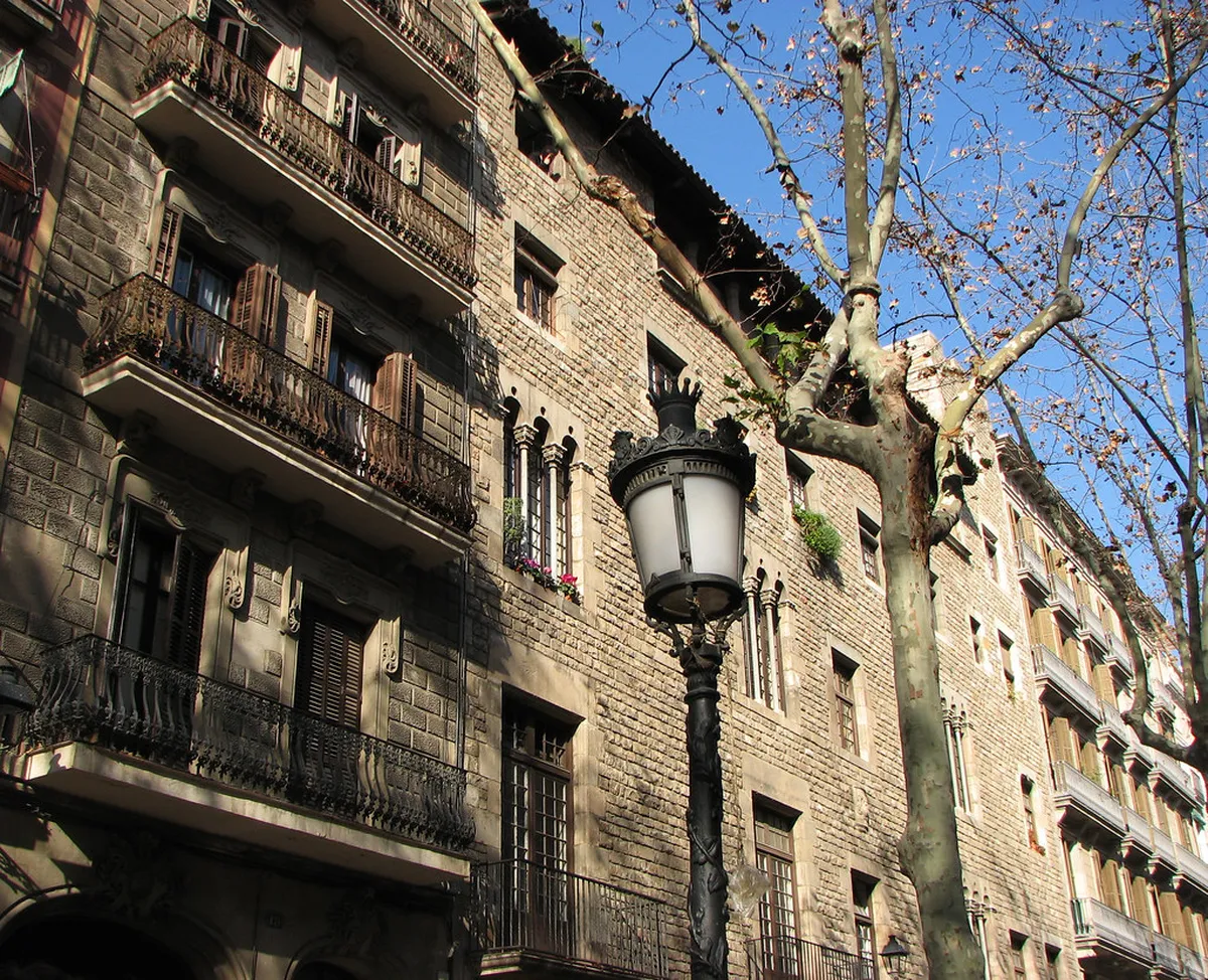 Passeig del Born Architecture: Palma's Grand Promenade