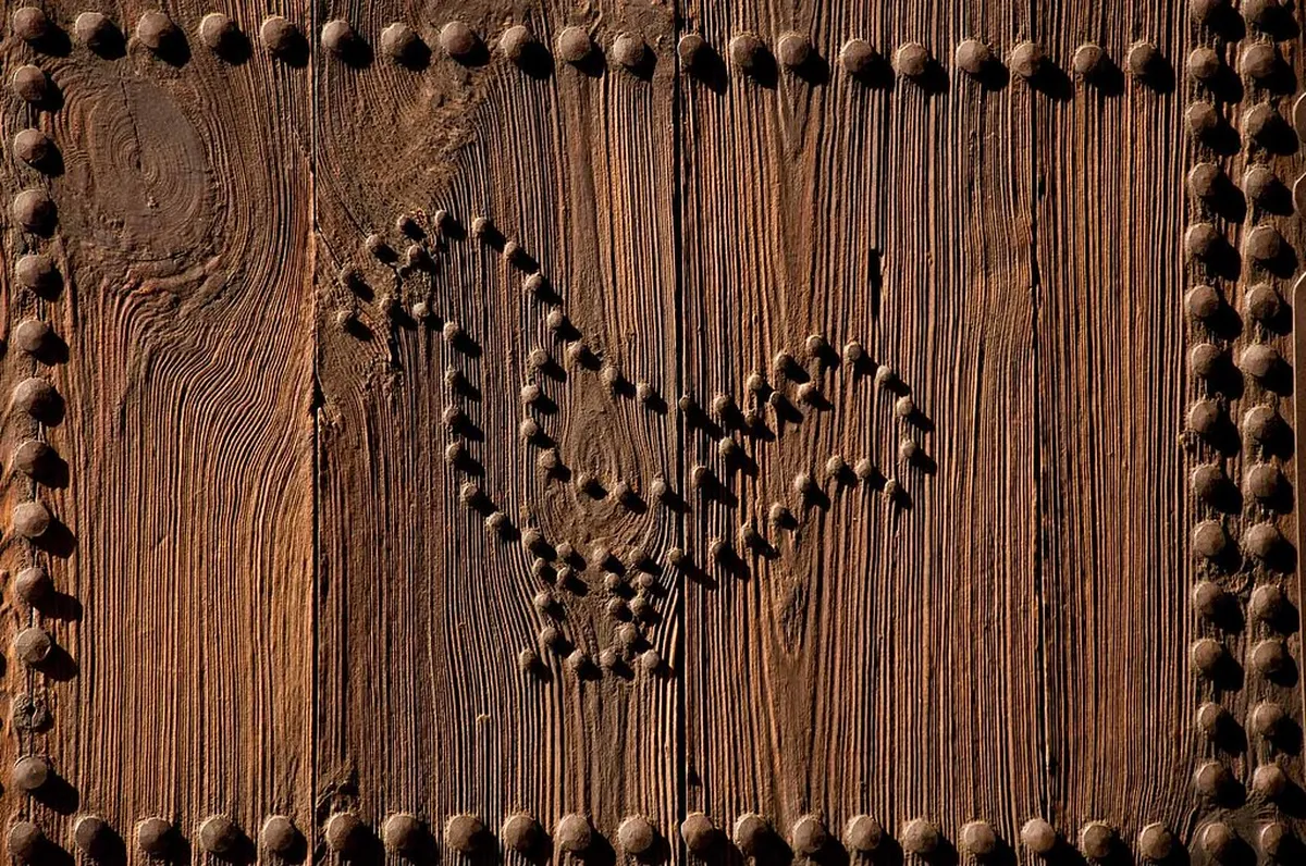 Calvari Chapel Pollença: Architectural Details Explored