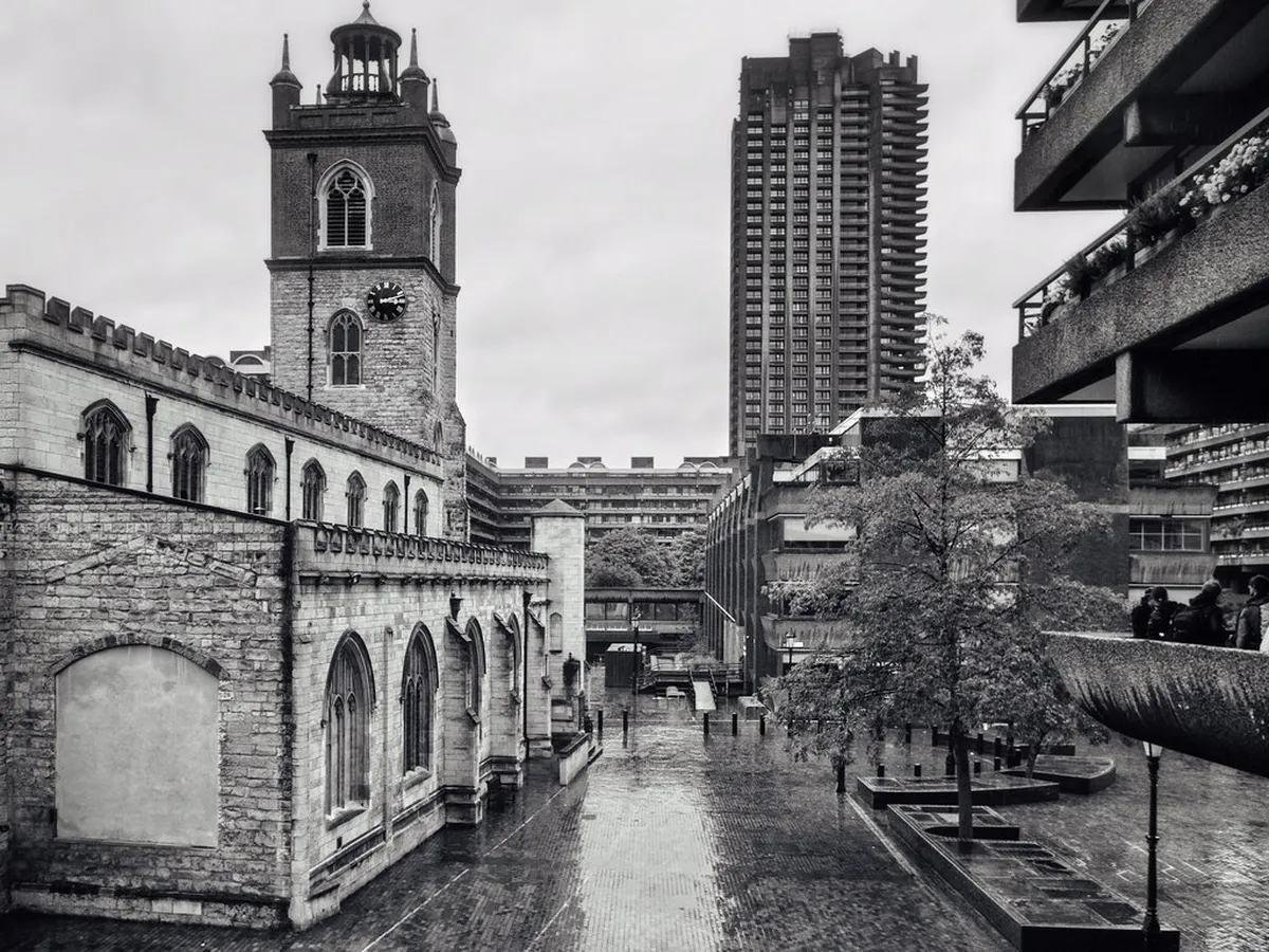 Exploring Gothic Architecture in Pollença's Churches