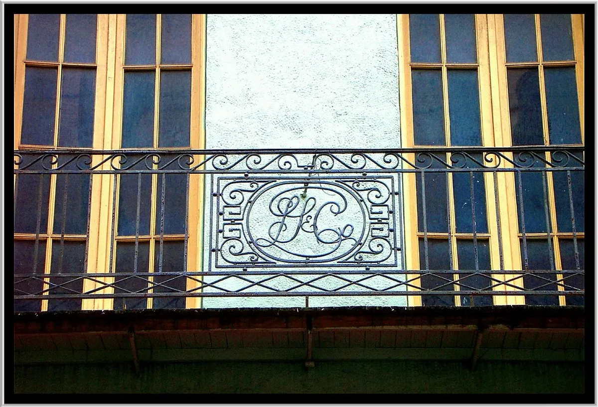 Guide to Wrought Iron Balconies in Pollença, Spain