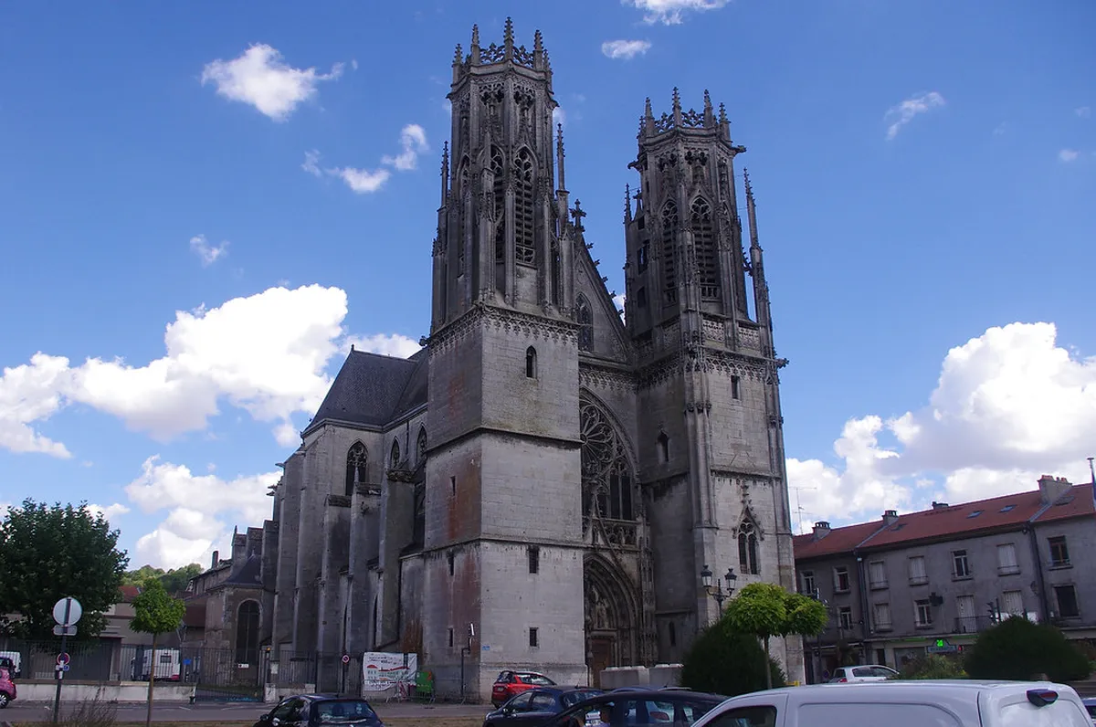 Pollença's Jesuit School Building: A Rich History