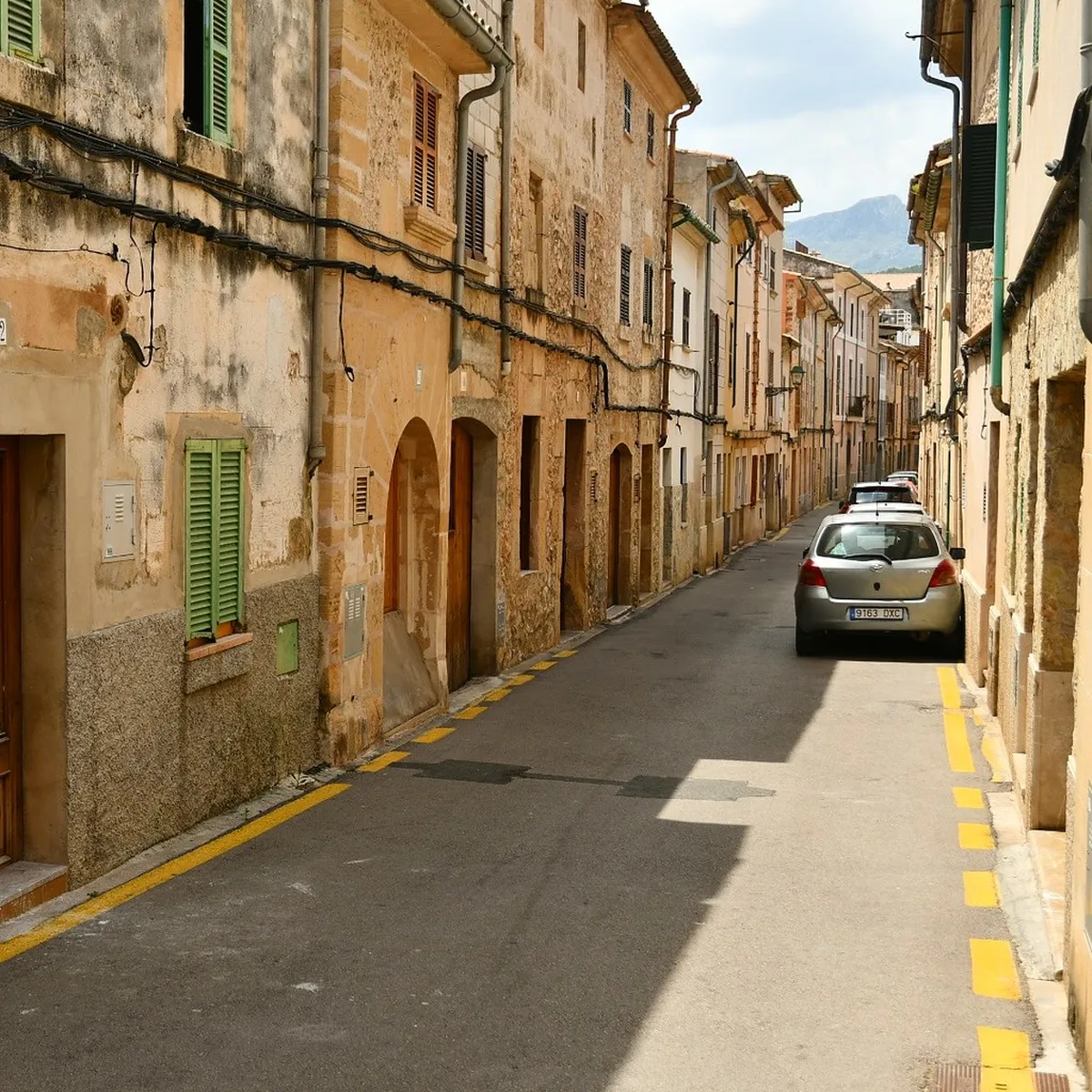 Pollença Building Materials: An Essential Guide