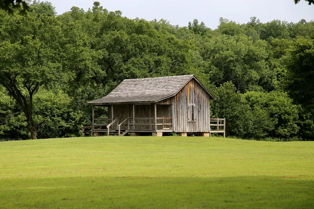 Discover Rural Architecture Near Pollença, Spain