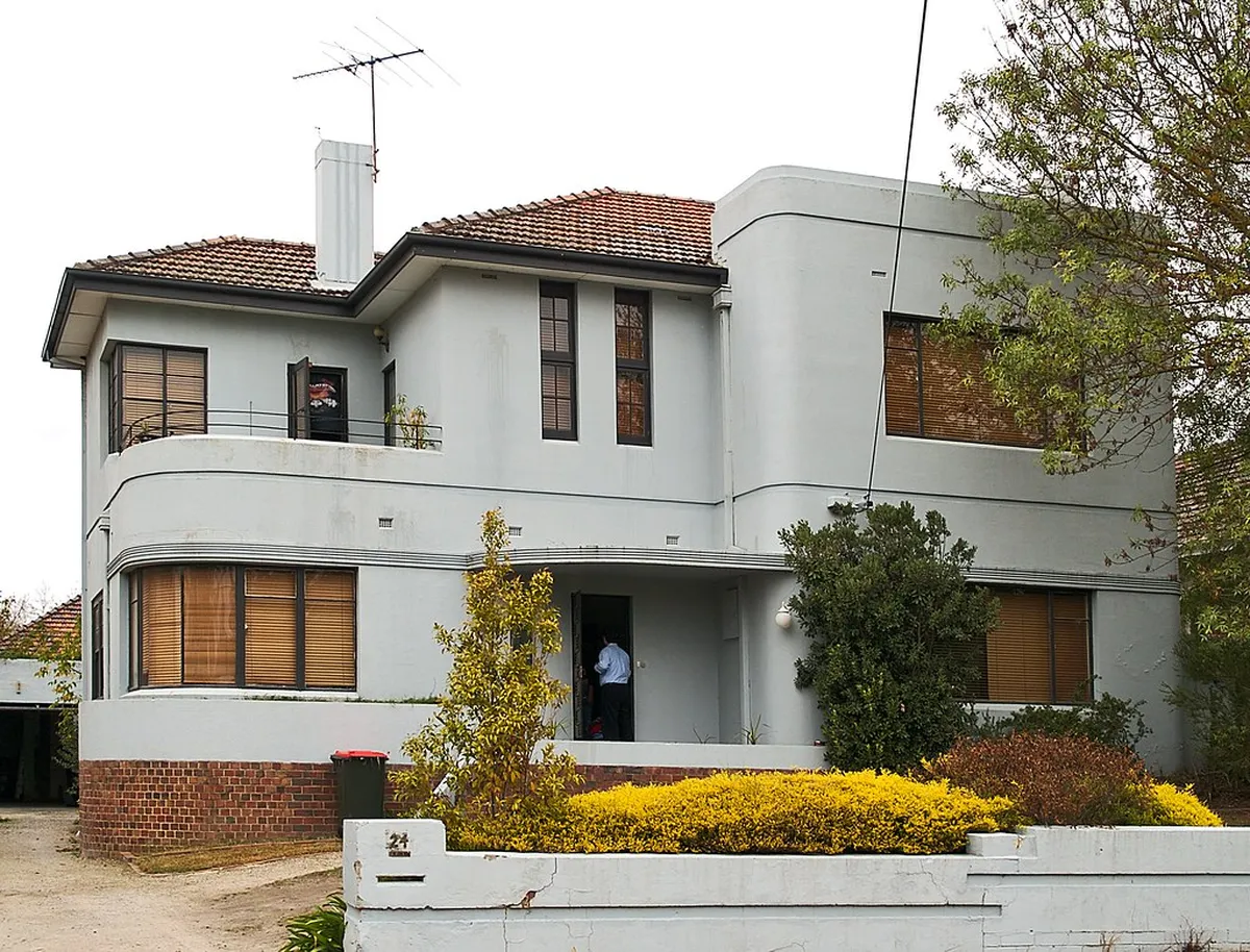 Discovering Art Deco Architecture in Puerto de la Cruz