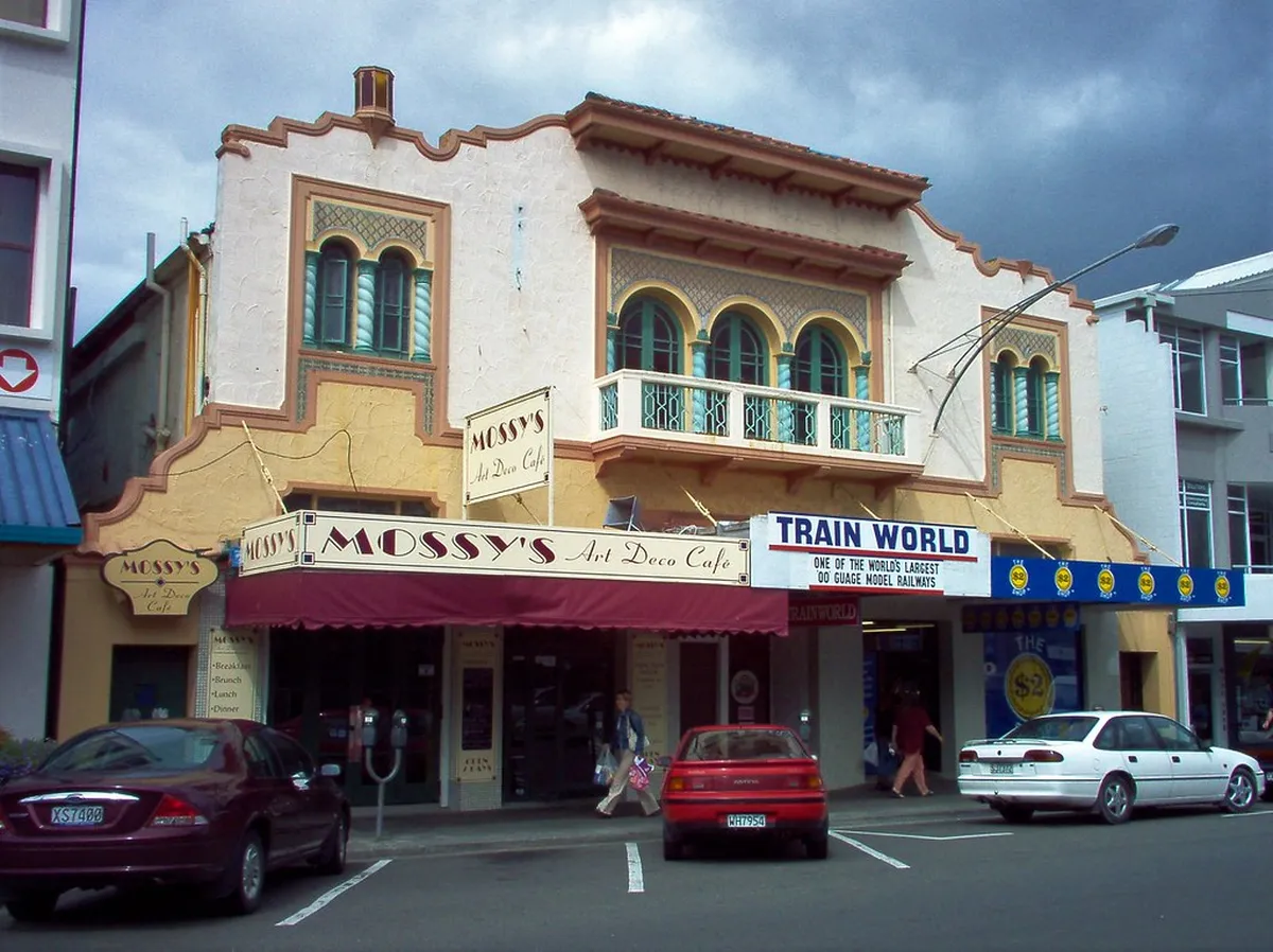Art Deco Influences in Puerto de la Cruz Buildings