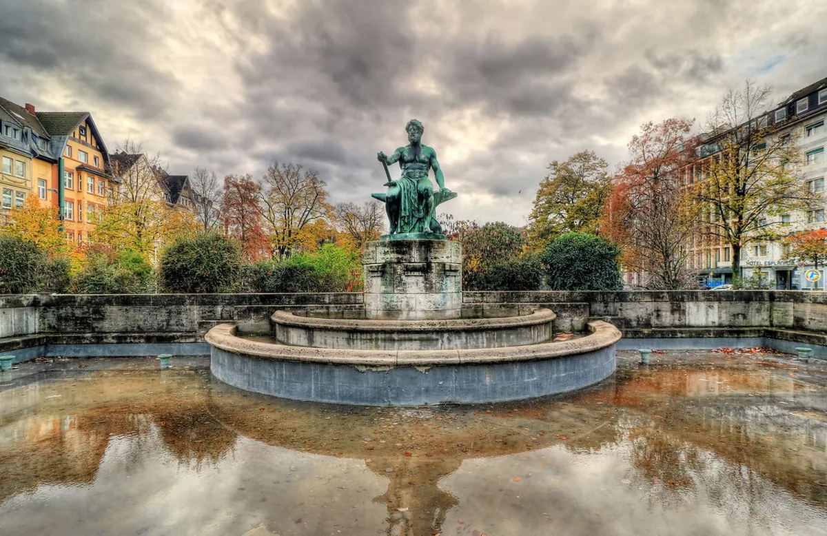 Commercial Building Design in Puerto de la Cruz