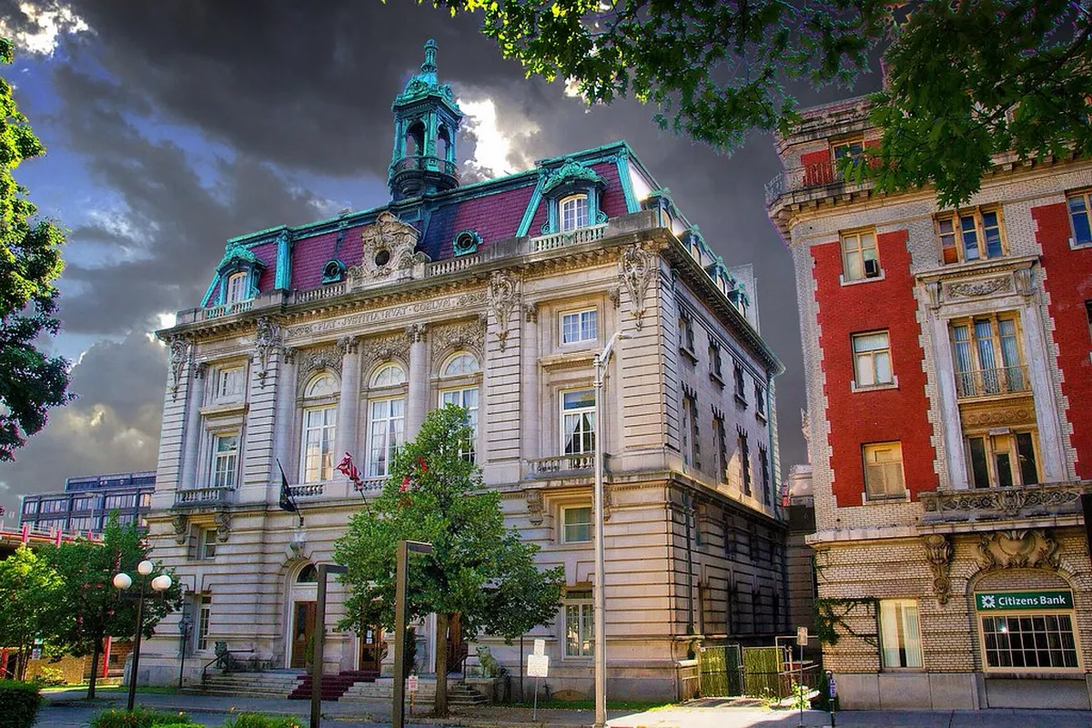 Grand Hotels with Historic Architecture in Puerto de la Cruz