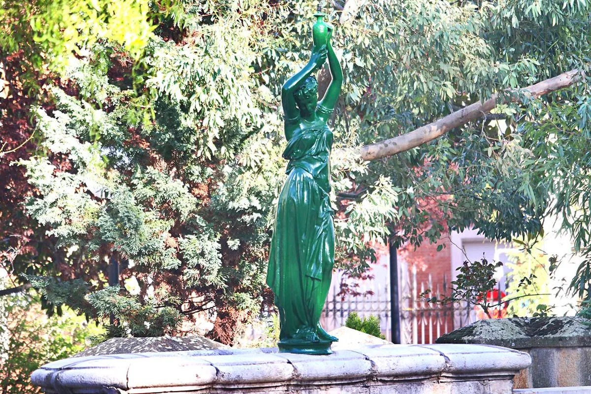 Identifying Mariano Estanga's Buildings in Puerto de la Cruz