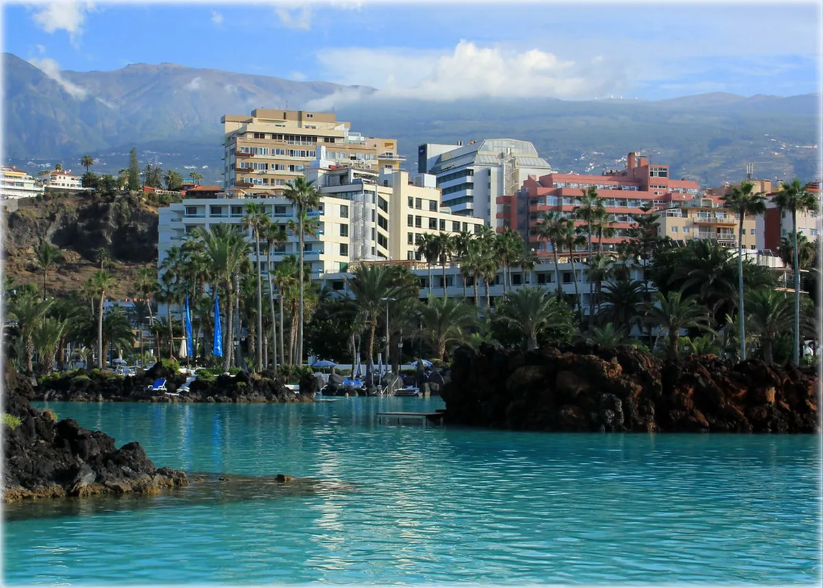 Lago Martiánez Design: Puerto de la Cruz Masterpiece