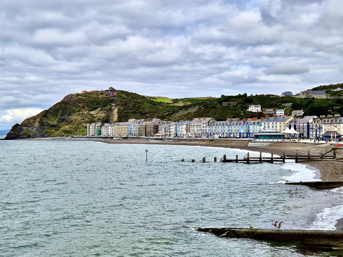 Ronda's New Town: 18th-Century Expansion & Growth
