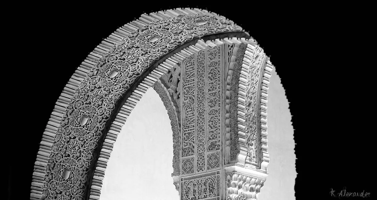 Elements of a Traditional Andalusian Patio in Ronda