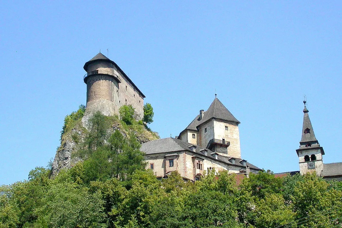 Ronda's Main Church: A Gothic and Renaissance Mix Explored