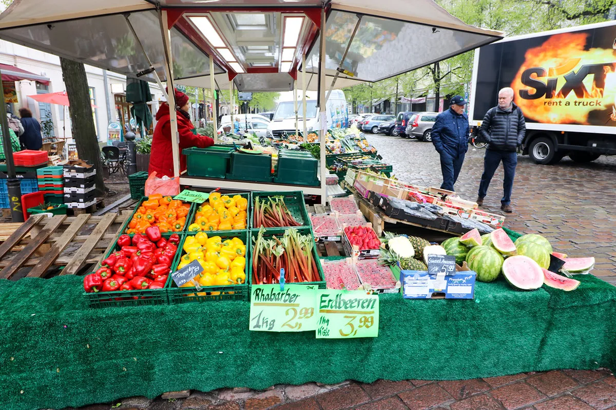 Key Buildings in Ronda's El Mercadillo District