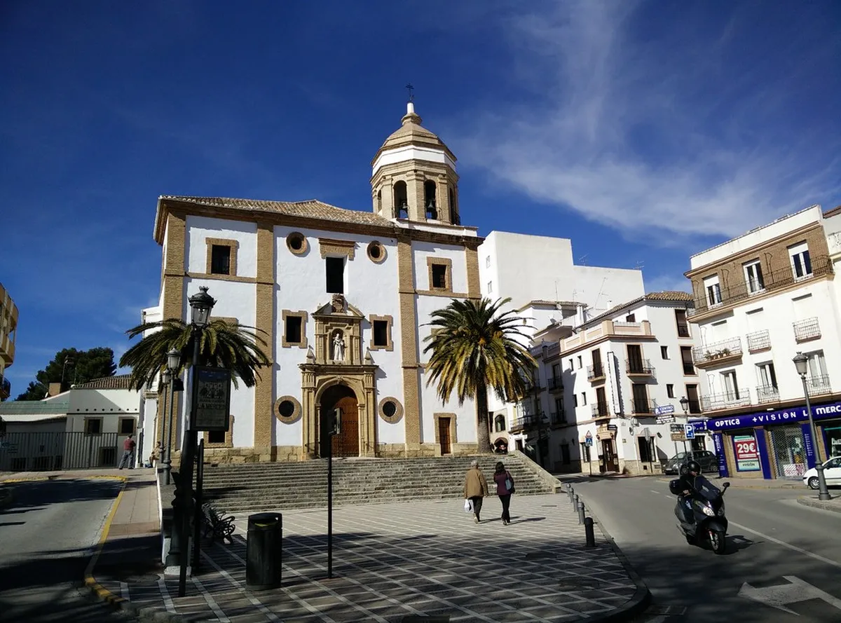 Explore New Town Ronda Architecture in 2025