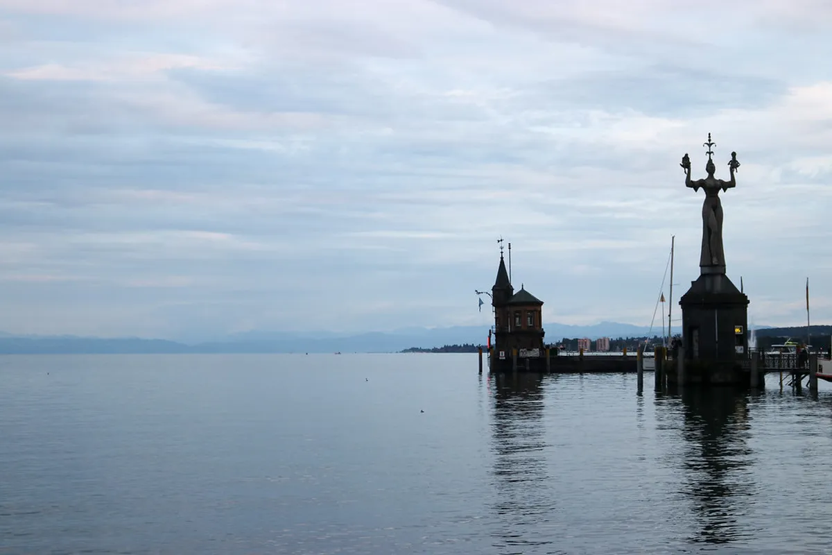 Fuente de los Ocho Caños: History and Charm in Ronda