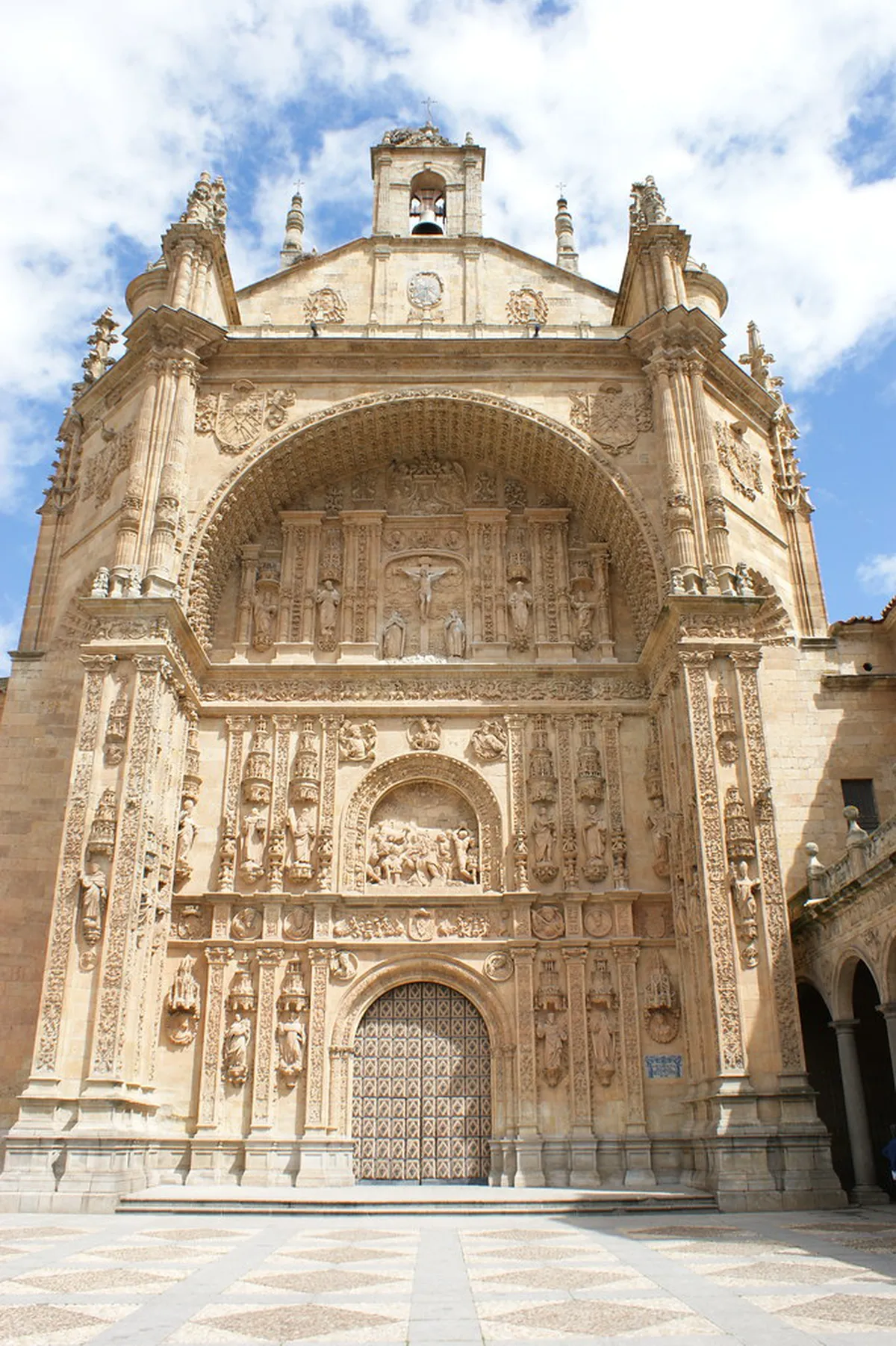 Discover Top Plateresque Facades in Salamanca
