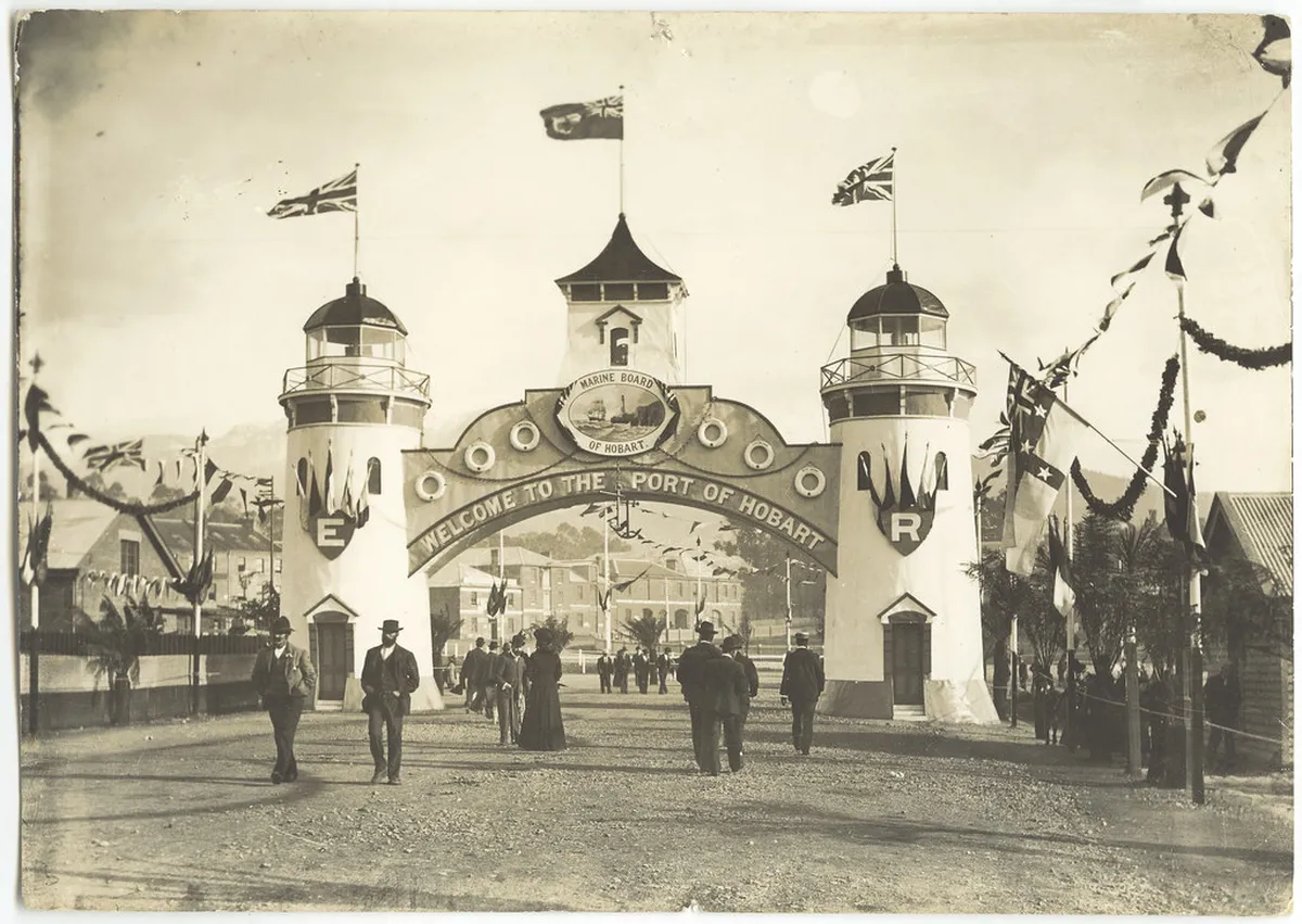 Photograph Salamanca's Golden Stone: Expert Tips 2025