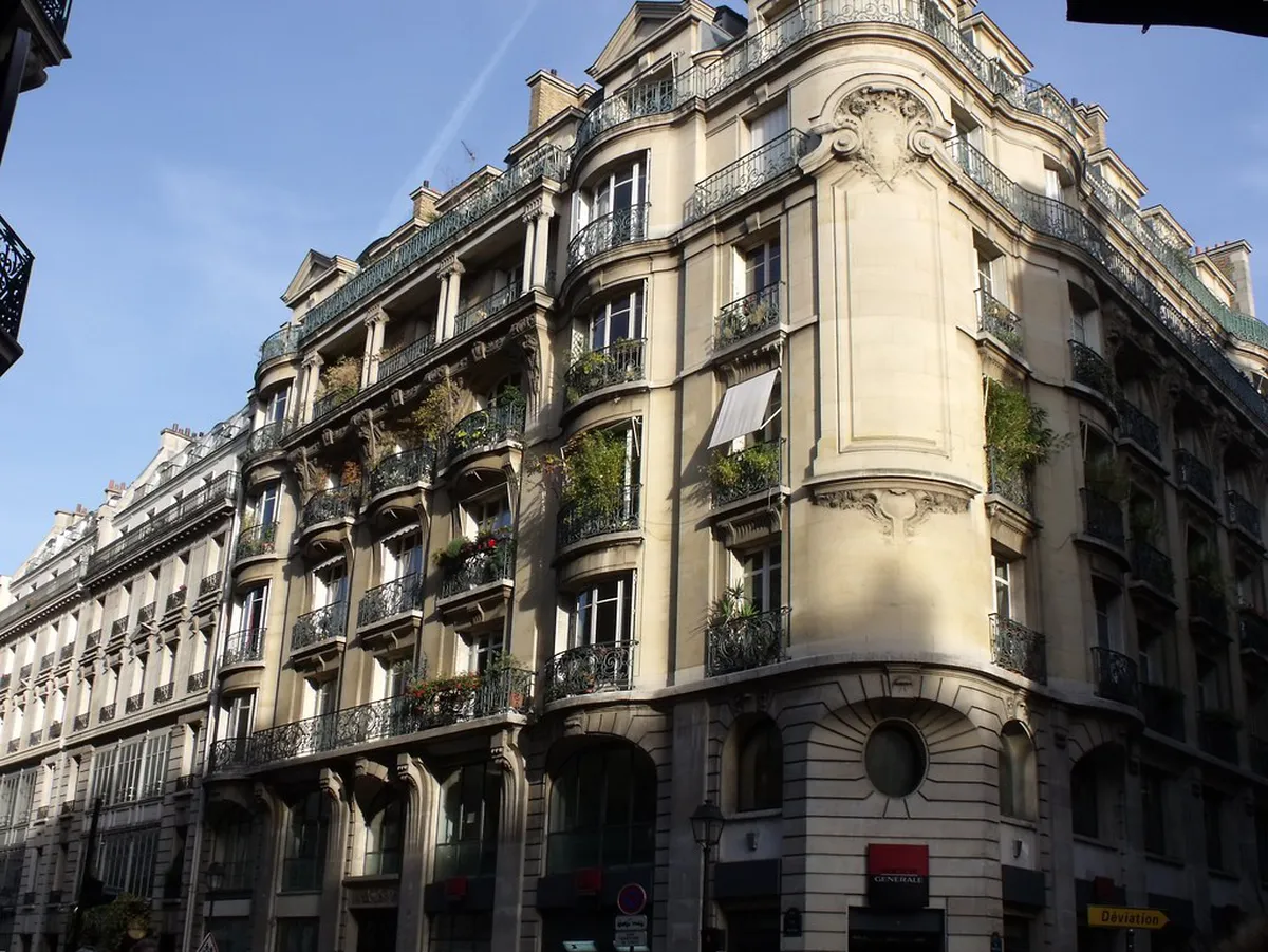 San Sebastián's Best Belle Époque Buildings Guide 2025