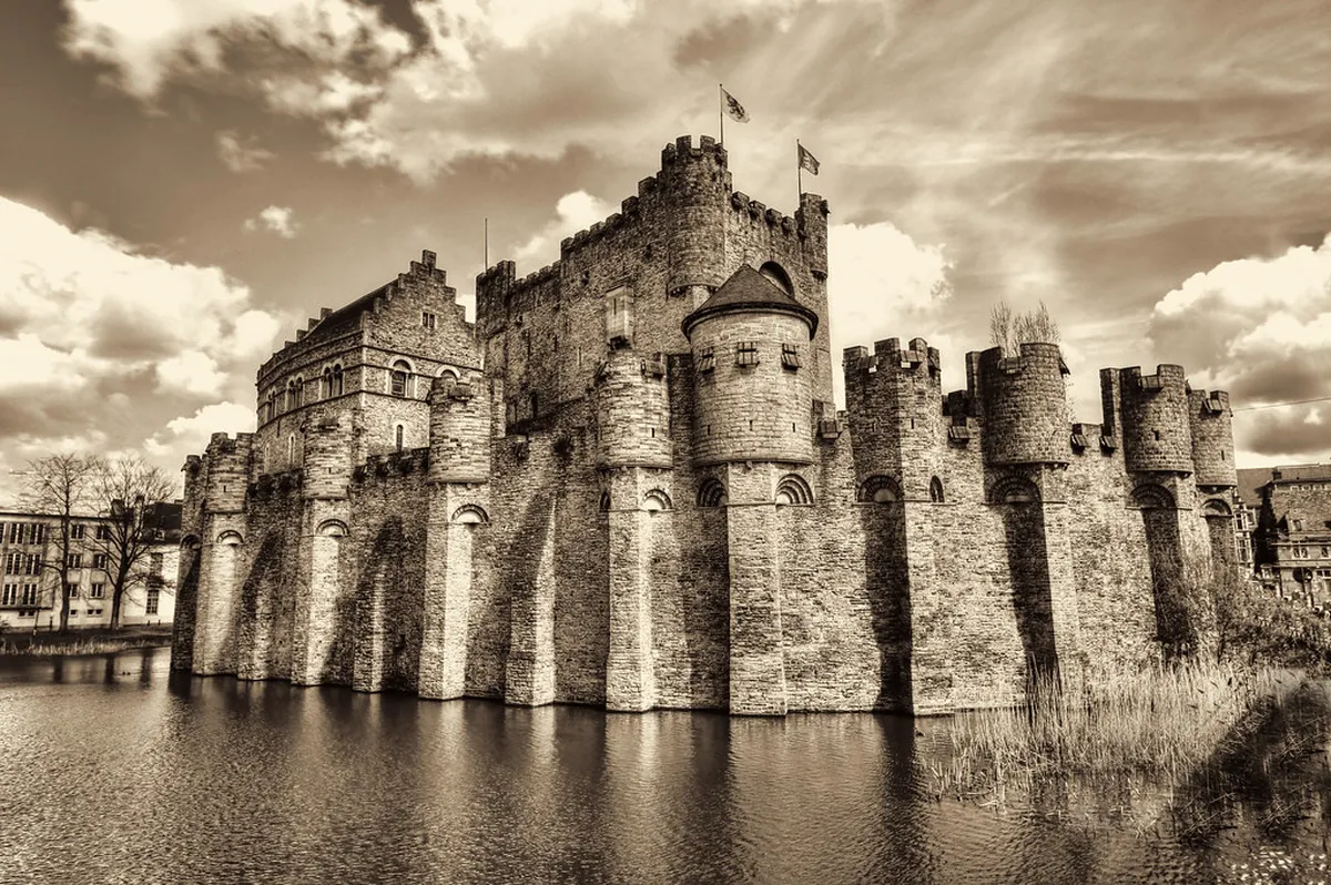 Challenges of Restoring Historic Basque Buildings in San Sebastián