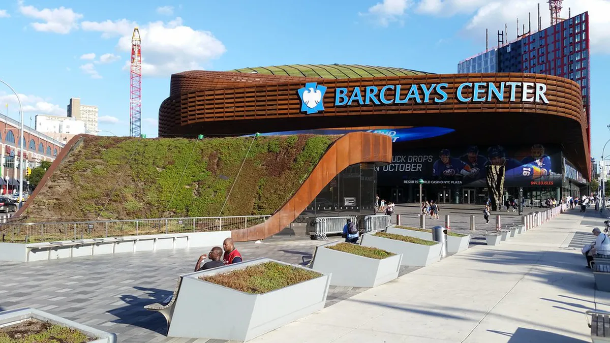 San Sebastián City Walls Demolition: Architecture Transformed
