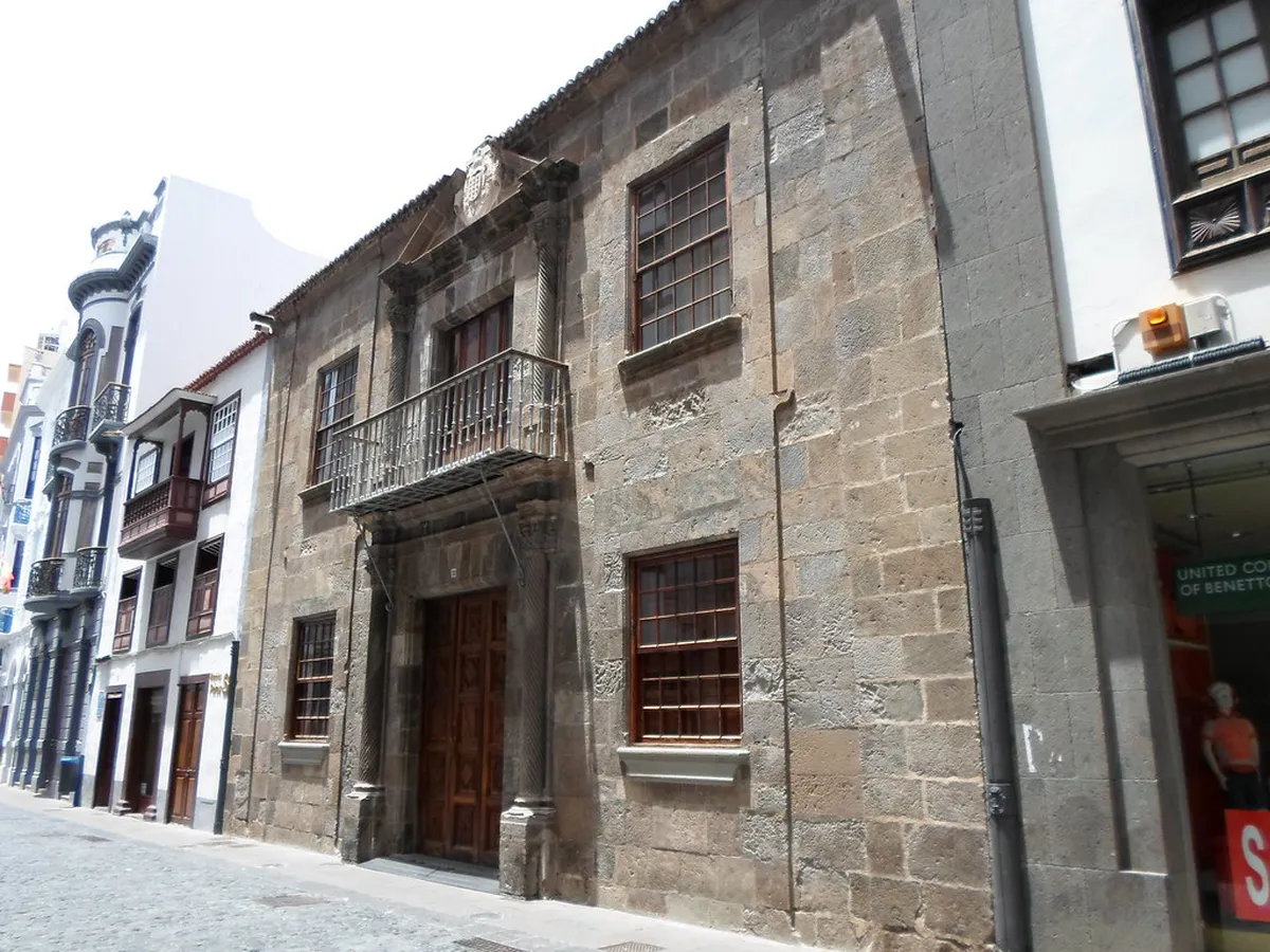 Santa Cruz de la Palma Architecture Guide: A Journey Through Time