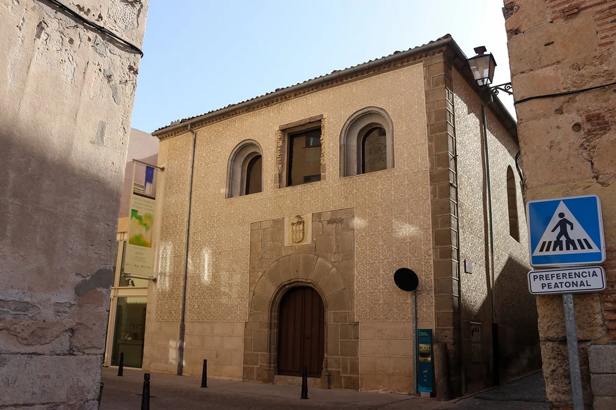 Calle Real's Most Important Buildings in 2025