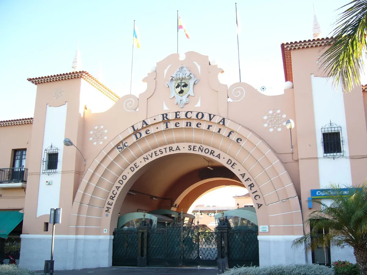 Mercado Nuestra Señora de África: Your 2025 Guide