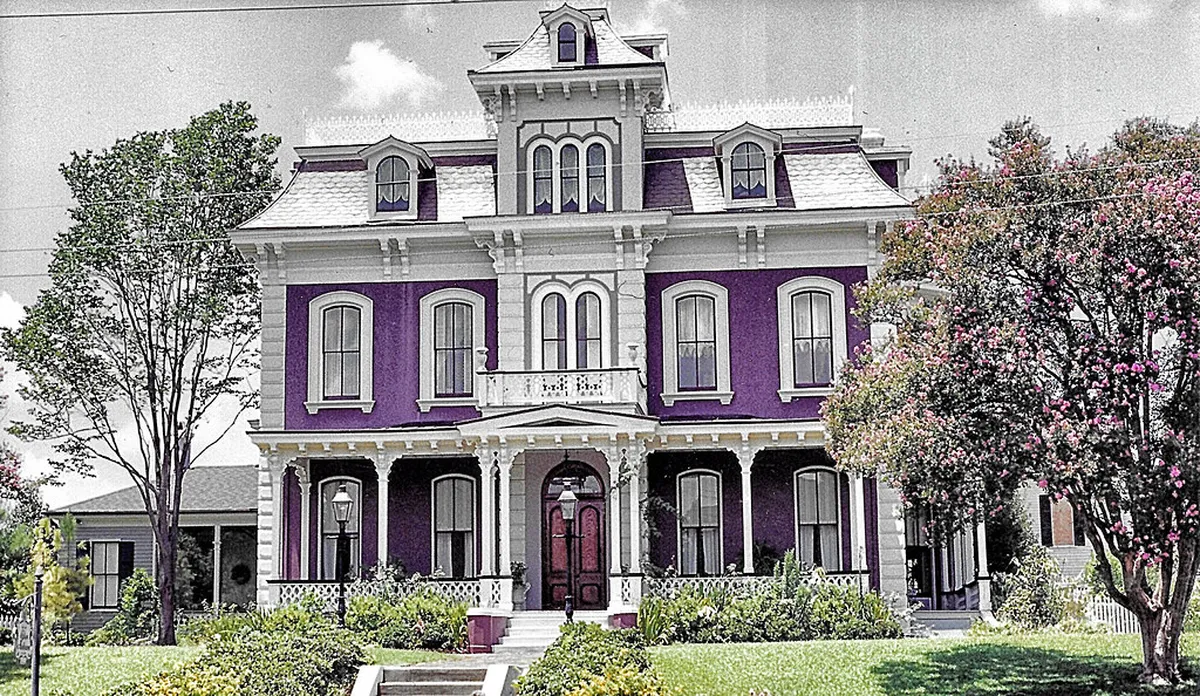 Discovering Post-War Architectural Influence in Santa Cruz de Tenerife