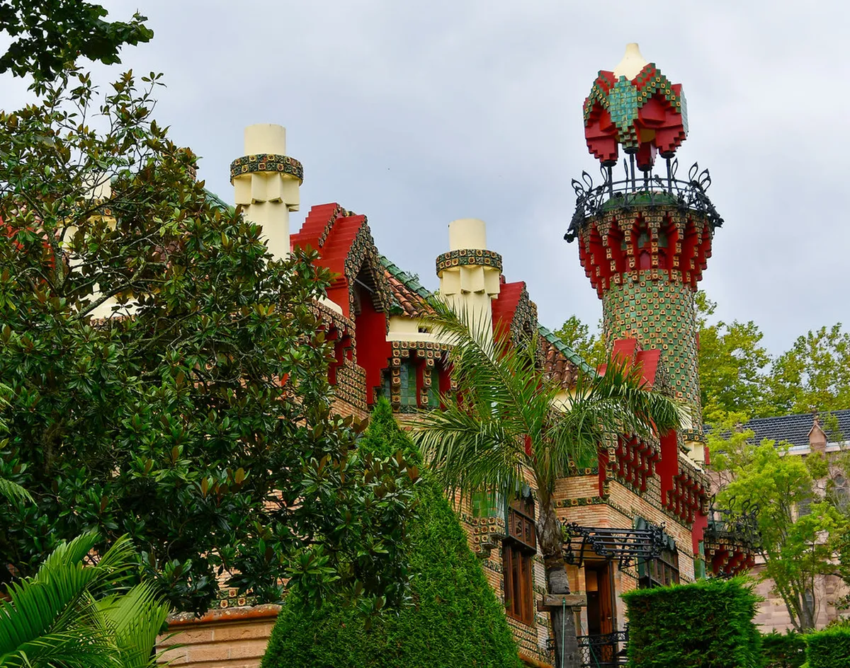 Discovering Famous Santander Architects and Their Legacy