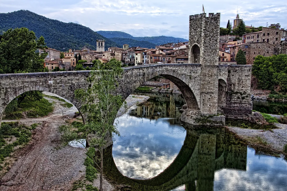 El Sardinero: Preserved Architecture in Santander, Spain
