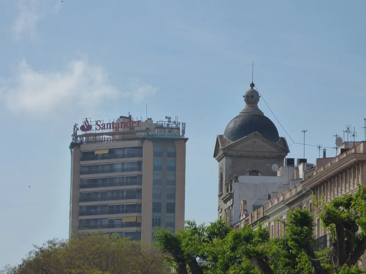 Santander Modernist Walking Tour: City's Architectural Gems