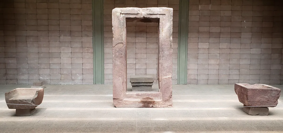 Rúa do Vilar Arcades: History of Santiago's Covered Walkways