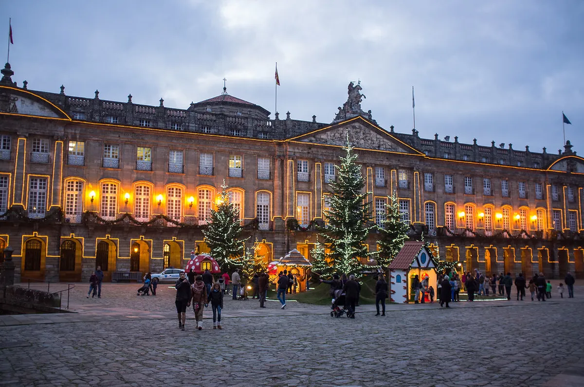 Praza do Obradoiro Buildings: Santiago's Historic Heart