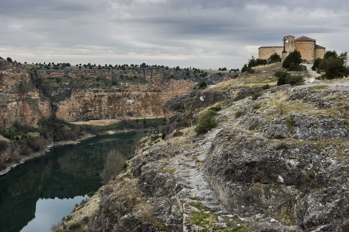 Architectural Photography in Segovia: Top Tips for 2025