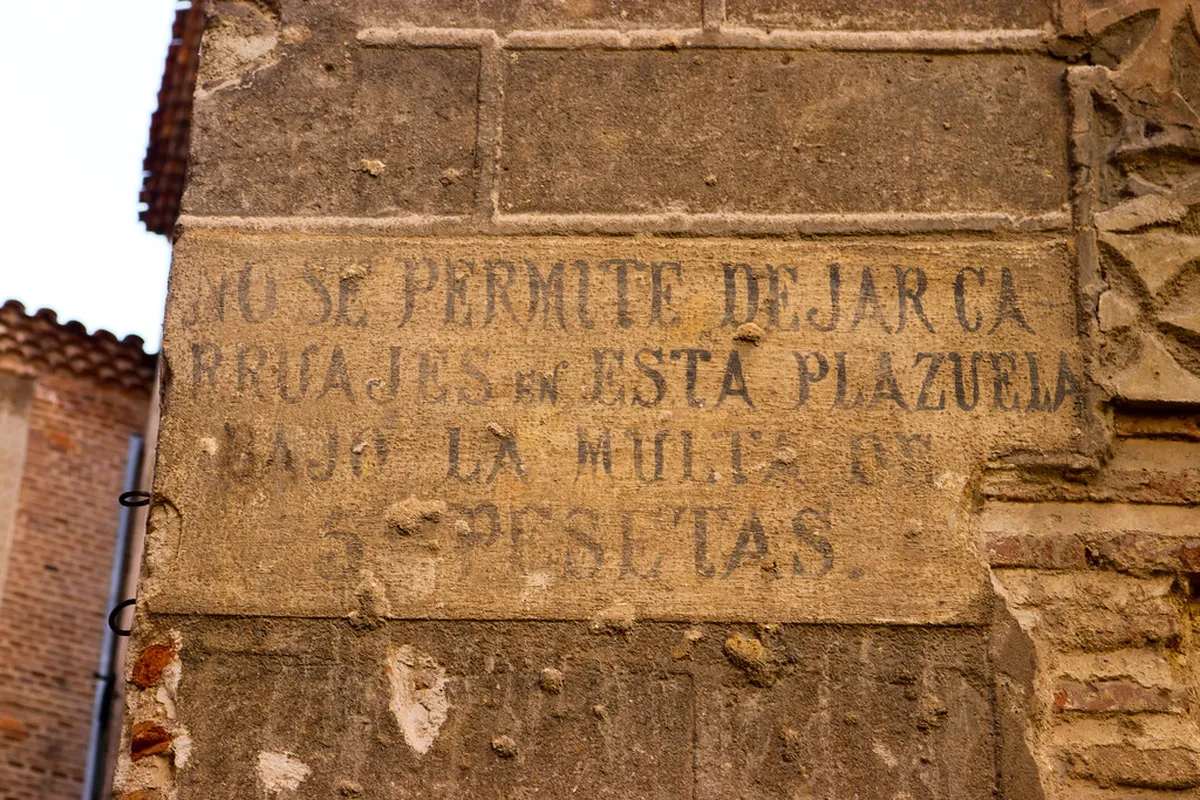 Discovering Segovia's Best Sgraffito Facades in 2025