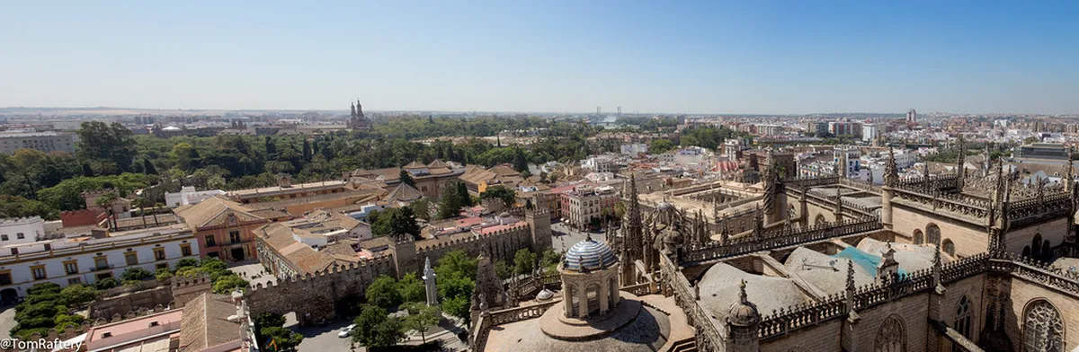 Climbing the Giralda Tower Seville: Essential Tips