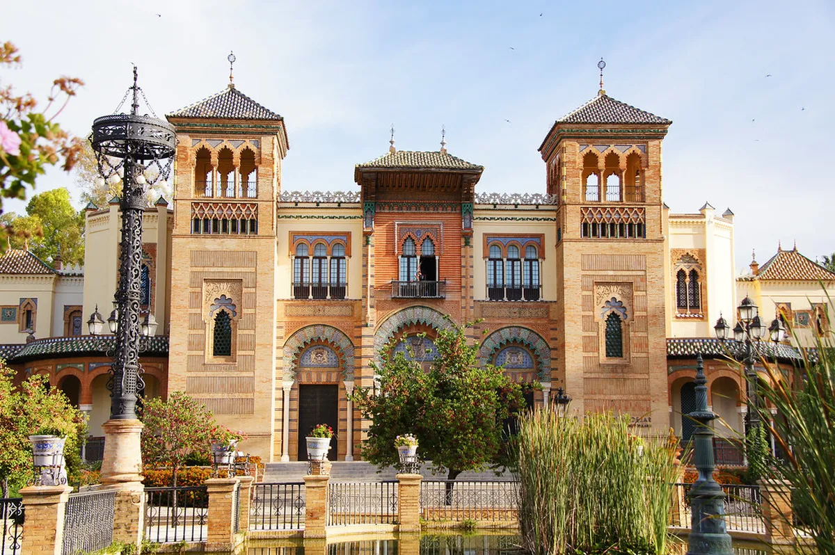 Discover Seville's Grand Renaissance Palaces