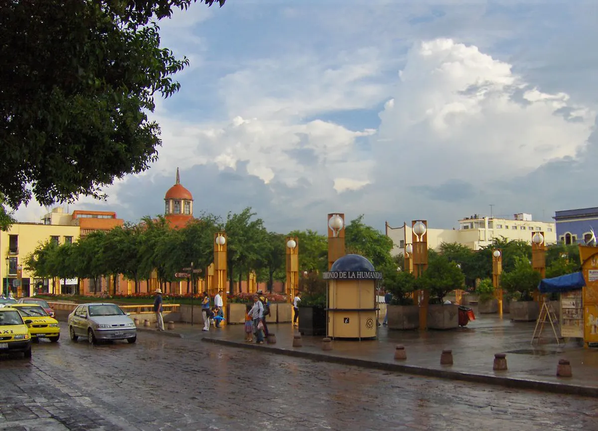 Uncovering the Symbolism in Plaza de España's Architecture