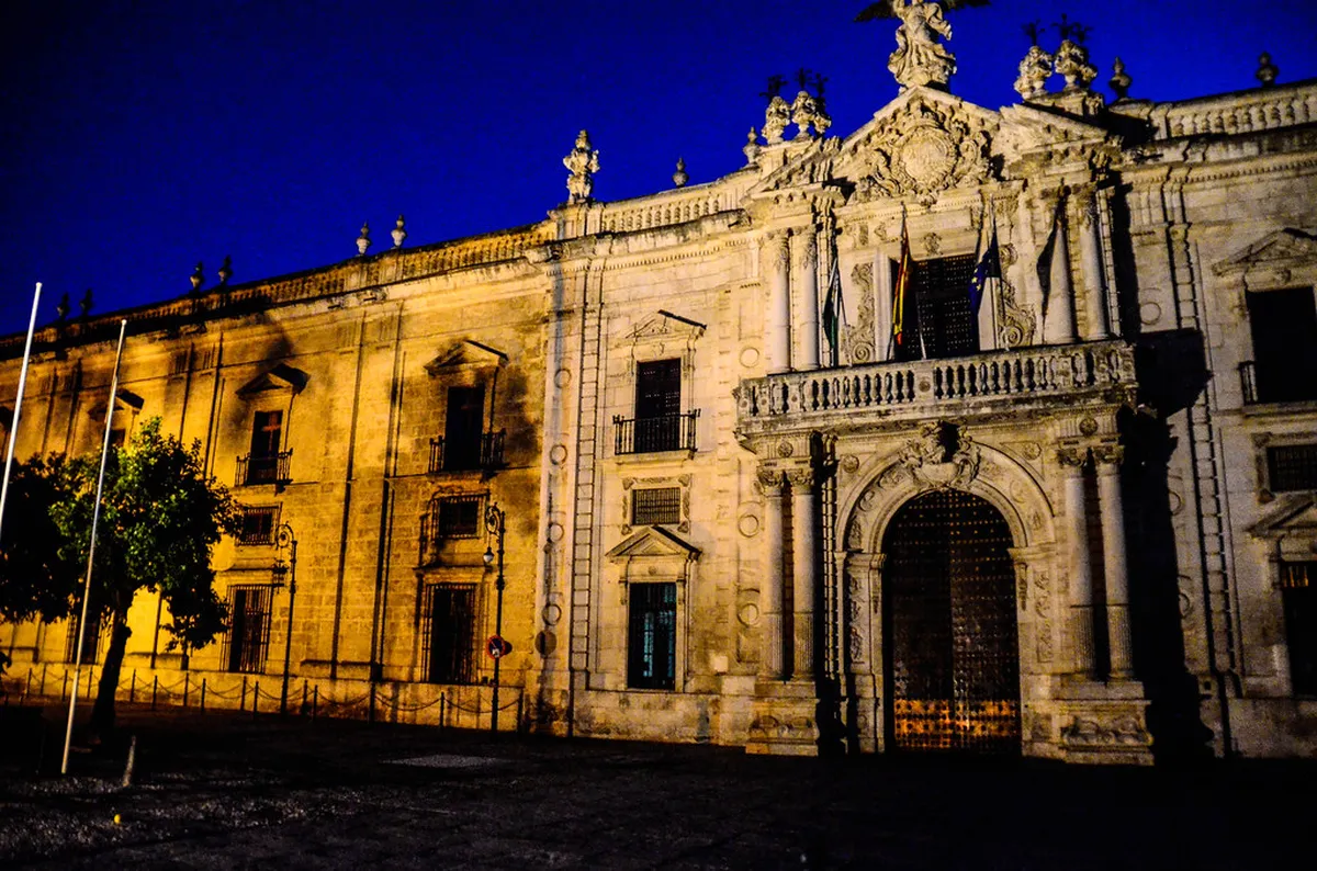 University of Seville Building: History & Architecture Guide
