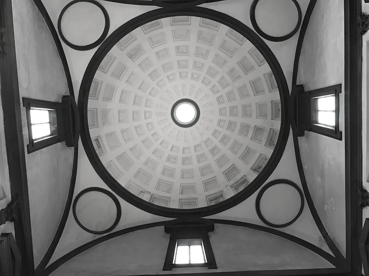 Andalusian Patio Elements: Tarifa's Classic Courtyards