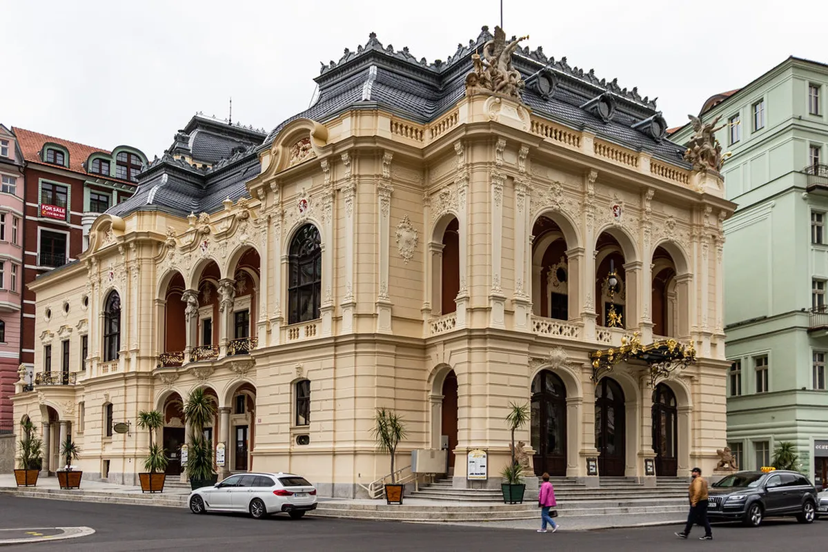 Famous Art Nouveau Architects from Valencia: A 2025 Guide