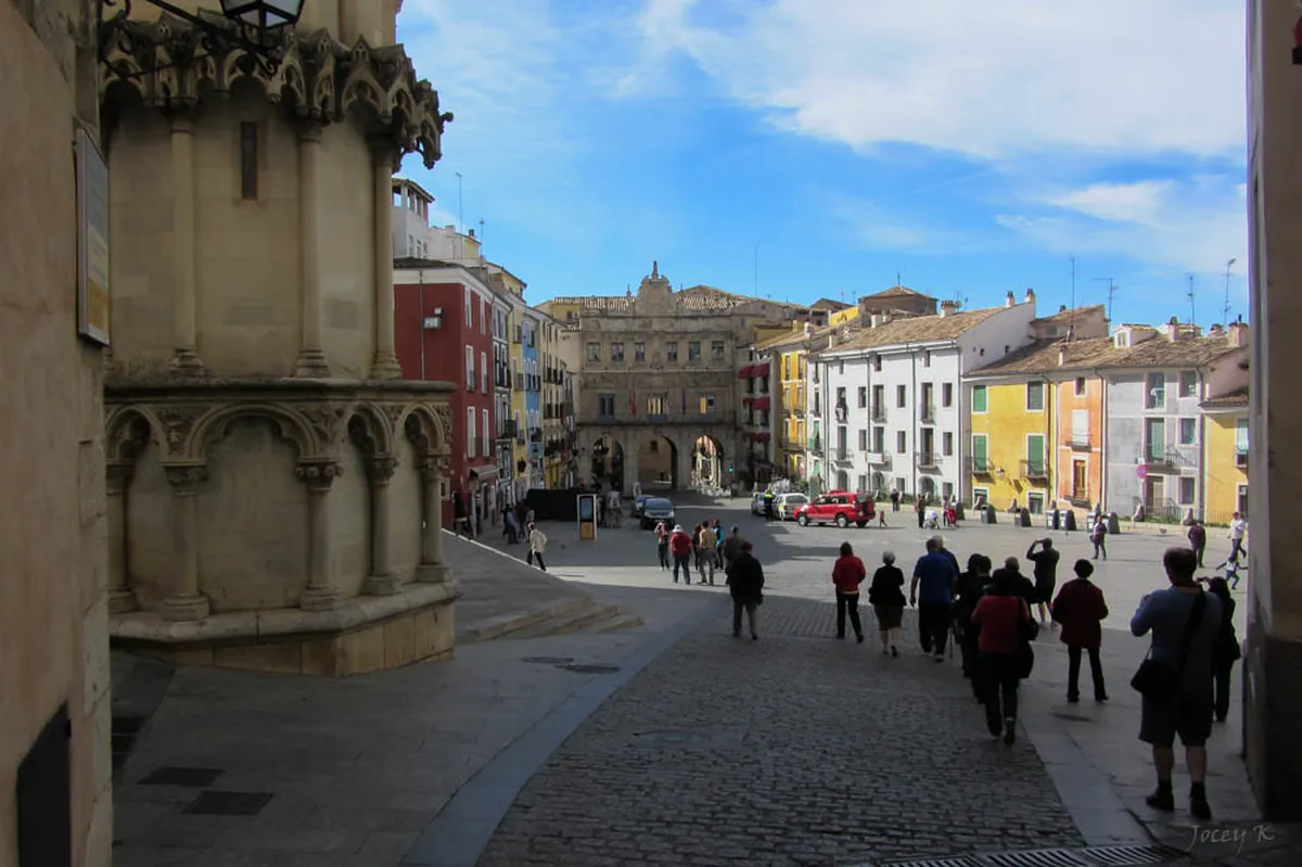 Key Features of Gothic Architecture in Valencia, Spain