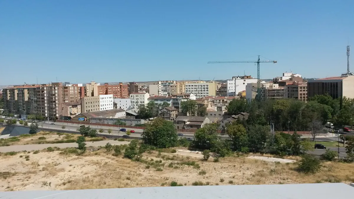 CaixaForum Zaragoza Building: A Modern Architectural Gem