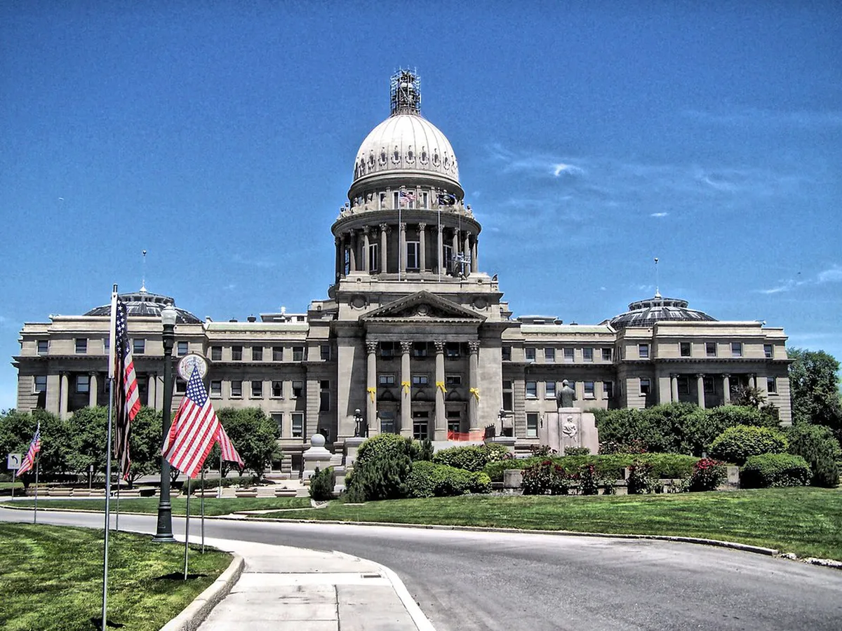 Discover Green Buildings in Zaragoza Today